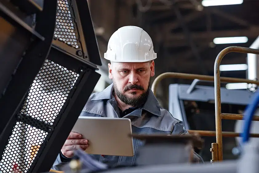Control de calidad industrial ¿qué es y cómo aplicarlo? - KLUMEX Moldes ...